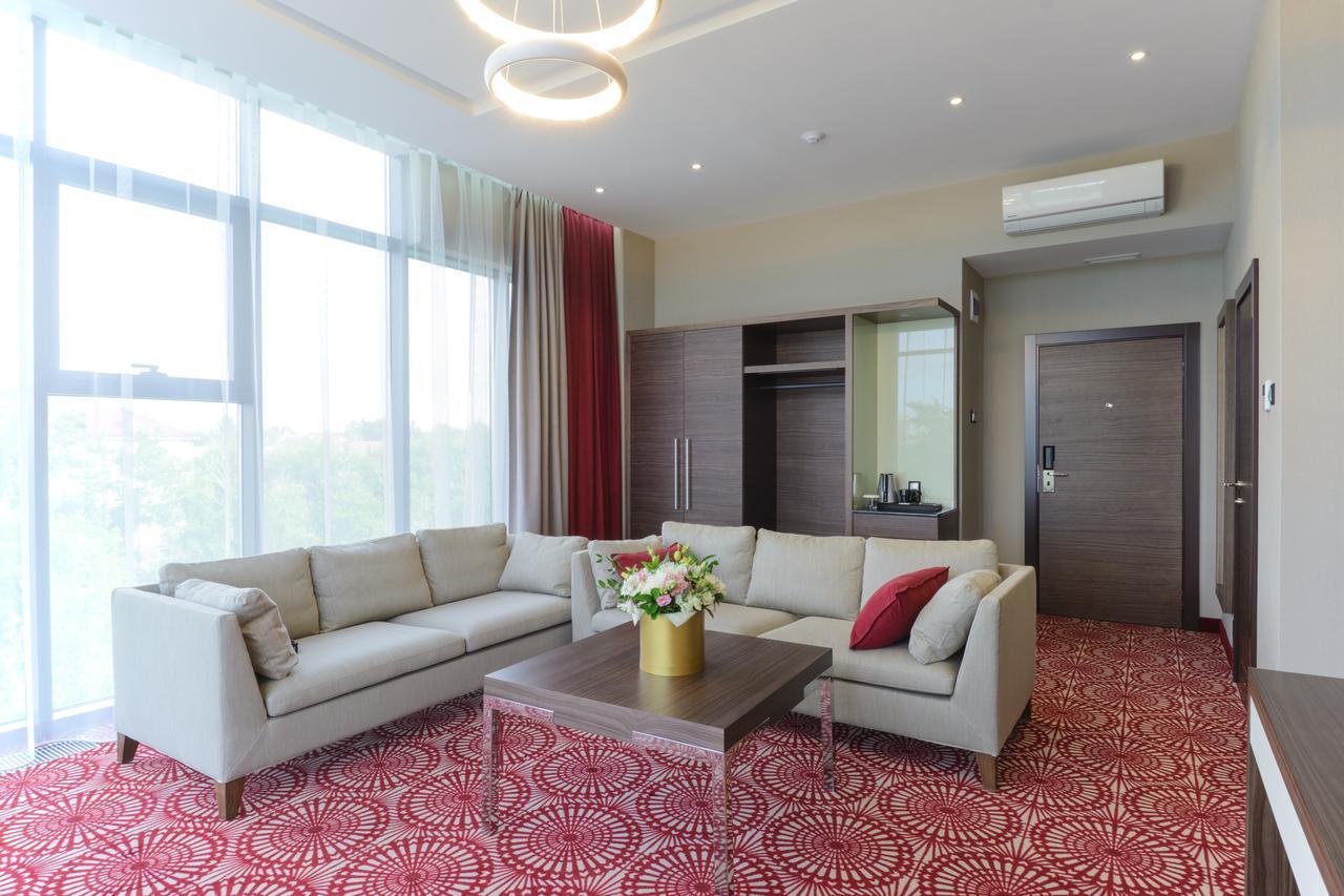 Hotel Senator Караганда Экстерьер фото