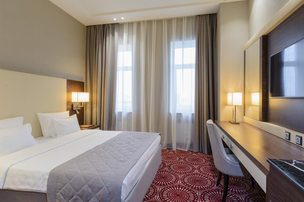 Hotel Senator Караганда Экстерьер фото
